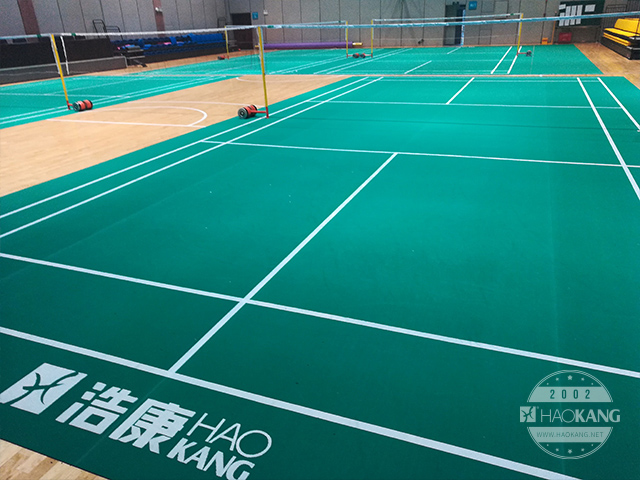 重庆七中羽毛球馆