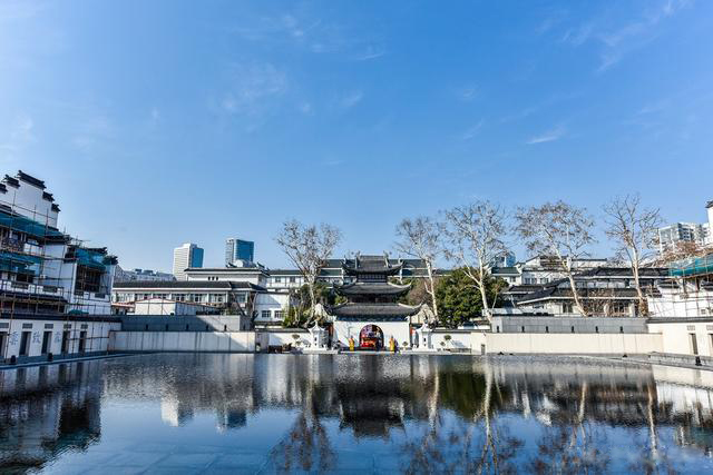 浩康邂逅建康，谈一场不分手的恋爱